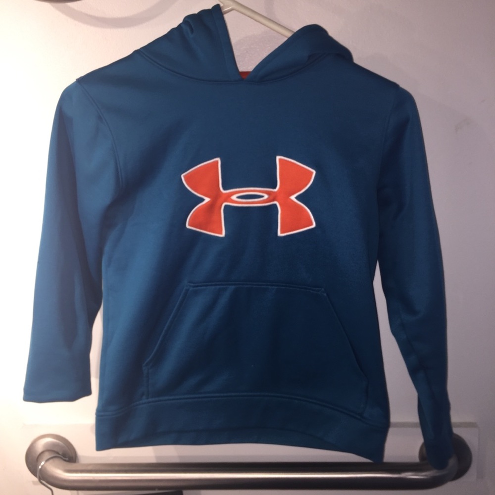 under armour hoodie (boys)